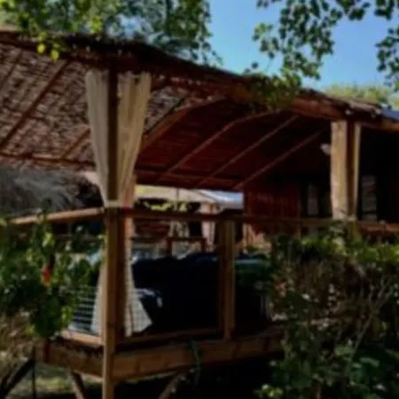 Avec Jacuzzi - 2 Pers. - Api-1-52-2215 Campingplatz *