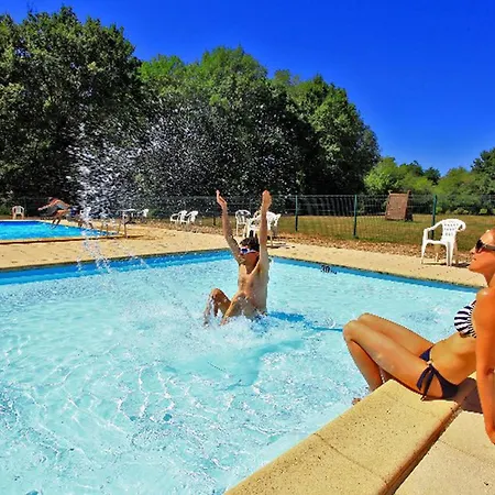 Avec Jacuzzi - 2 Pers. - Api-1-52-2215 * Saint-Astier (Dordogne)